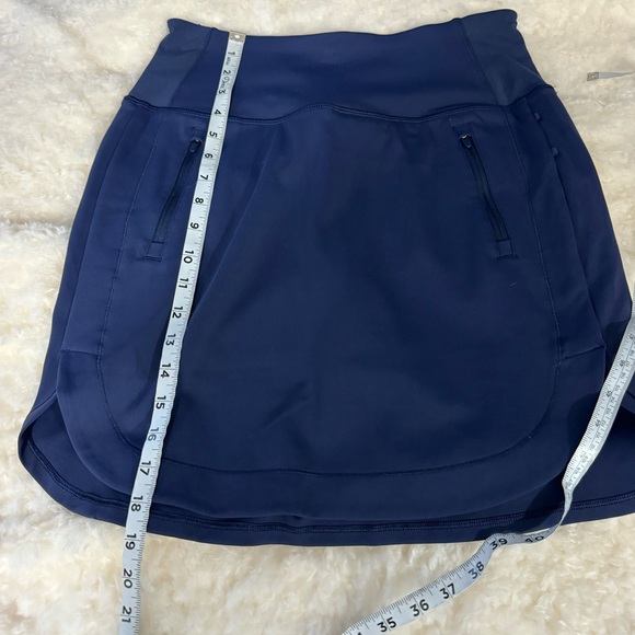 ATHLETA Fairway Golf Skort 18" Skirt Navy Blue #657682 Size Small - Picture 6 of 11